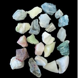 Art Glass Cullet Glowing Manganese‎ Uranium Glass Bulk Assortment 3 LBS #5GA2